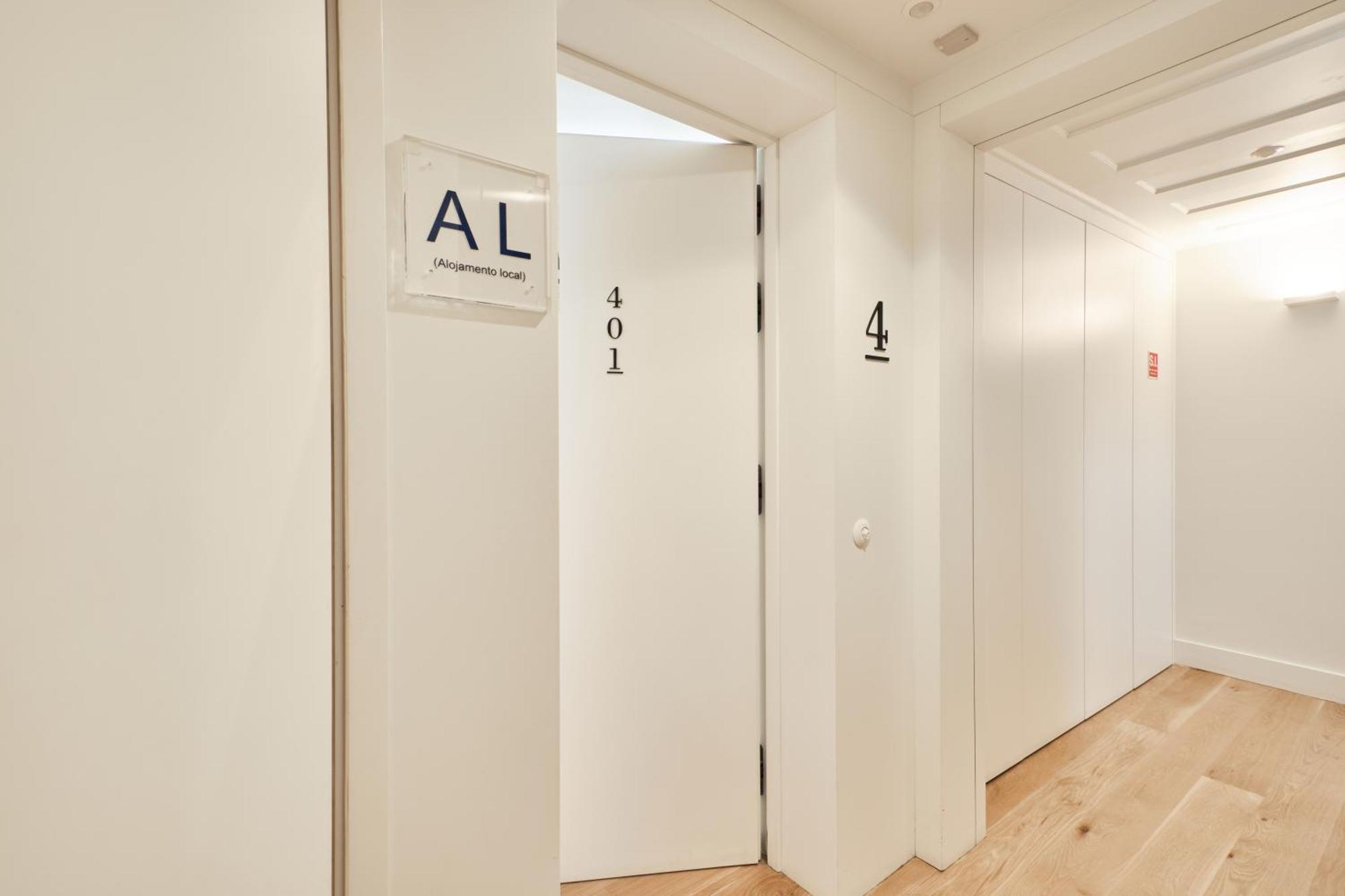 リスボンAndo Living - Santa Justa 79 Houseアパートメント エクステリア 写真
